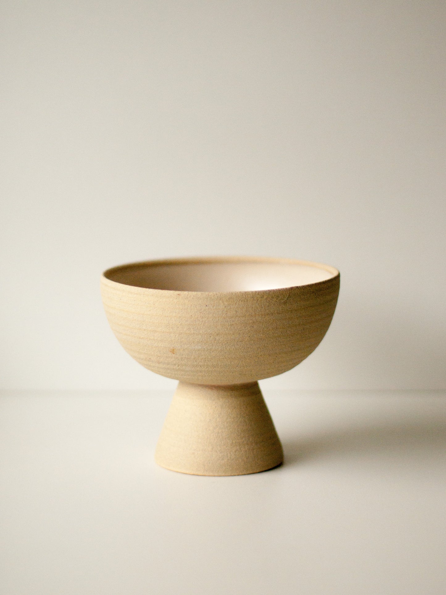 Coupe à pied blanc crème