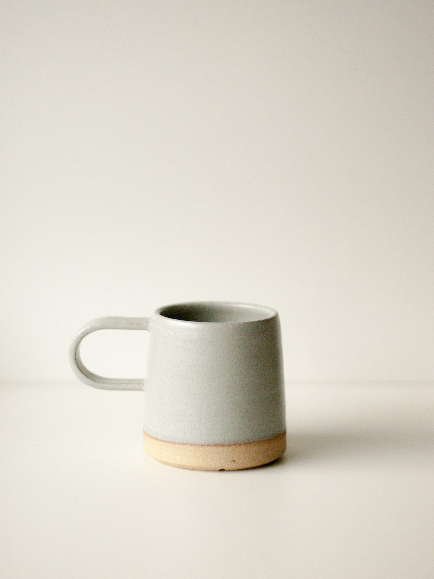 Mug gris bleuté
