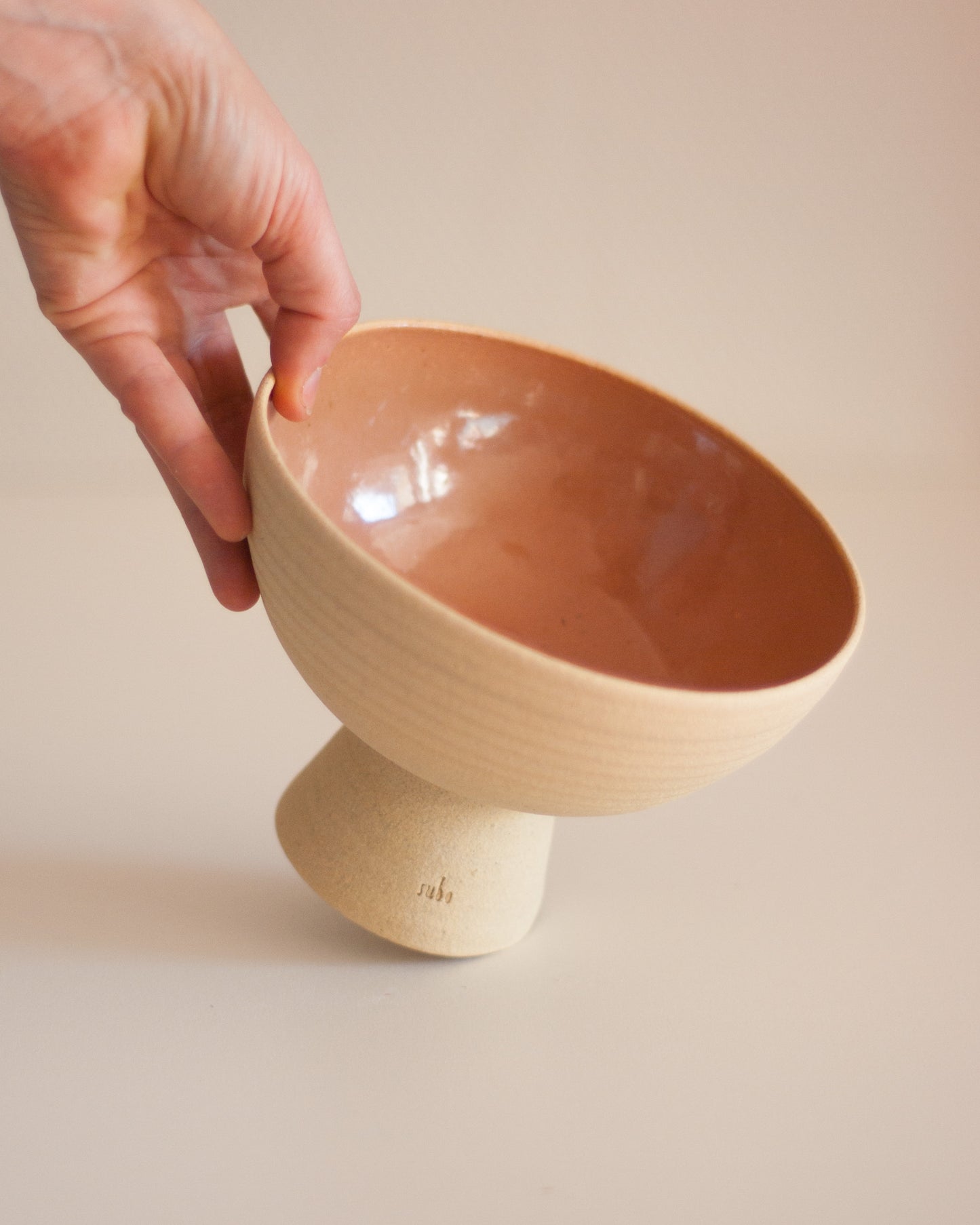 Coupe à pied ronde terracotta